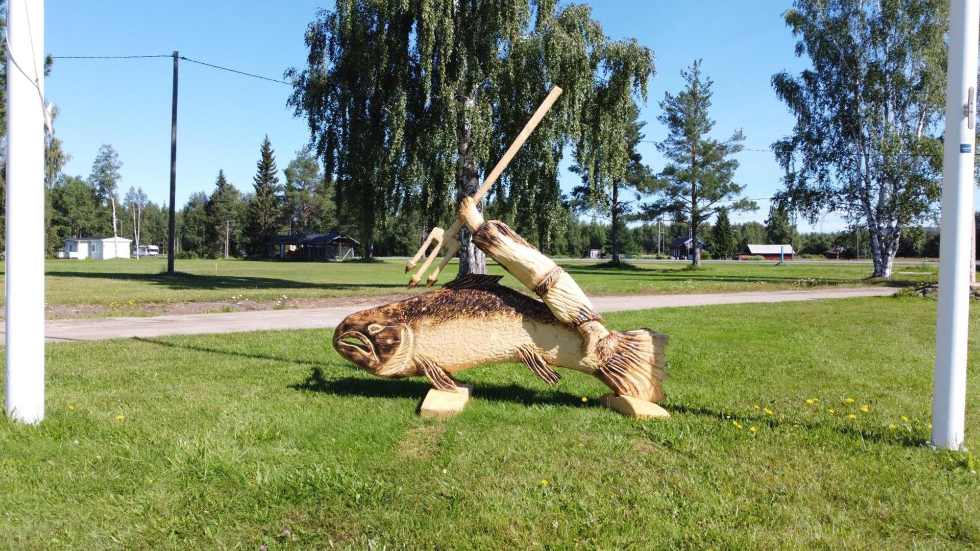 Napapiirin Eraekartano Lägenhet Pello Exteriör bild